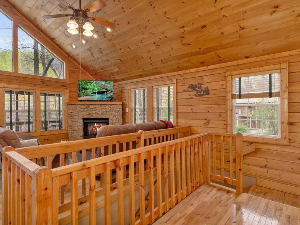 Soco Serene Cabin In The Heart Of Maggie Valley Exterior foto